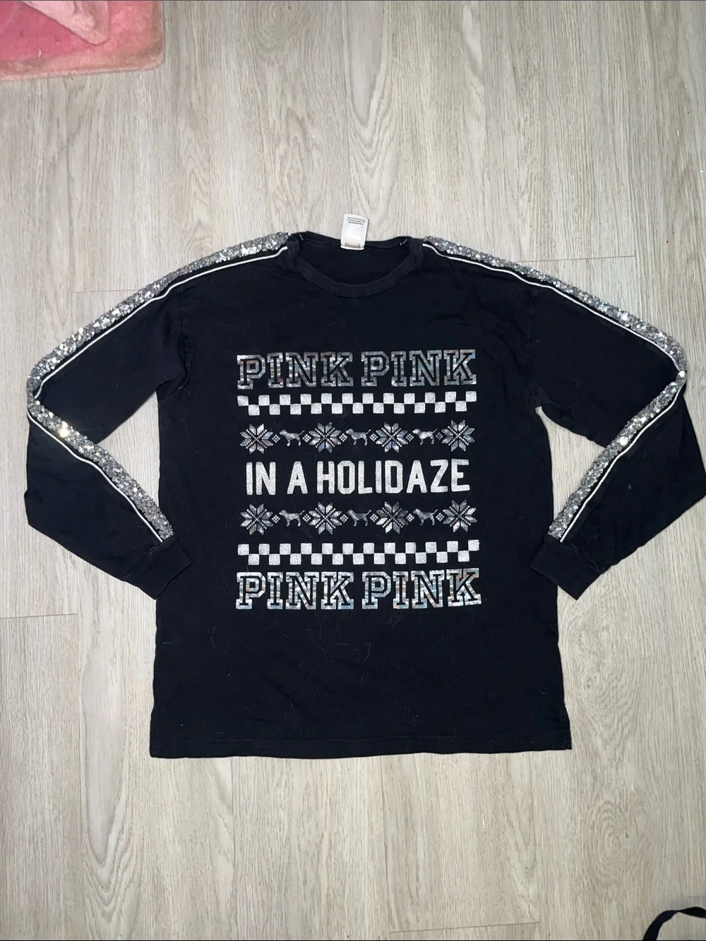PINK Victorias Secret Sequin Sleeve Holiday Long Sleeve Tee Small